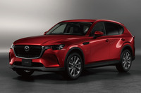 2.5リッター直4エンジンを搭載した「25S Lパッケージ」。車両本体価格は341万5500円（2WD）～364万1000円（4WD）。