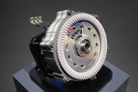 「ホンダe」のモーターは2モーター方式のハイブリッドシステム「i-MMD」を搭載する「CR-Vハイブリッド」用と同じものだ。