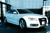 11年ぶりの4シータークーペ「アウディA5」デビューの画像