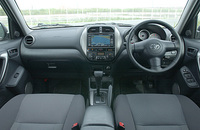 トヨタRAV4 L ワイドスポーツ5ドア（4WD/4AT）【フリーフテスト】の画像