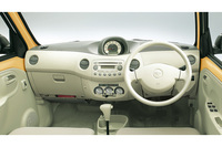 ダイハツ・エッセ【試乗記】の画像