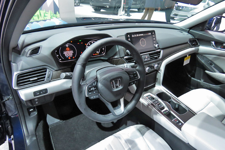 ホンダ・アコード