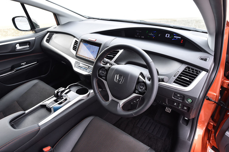 コックピットにおける視界のよさは、「ジェイド」のセリングポイントのひとつ。