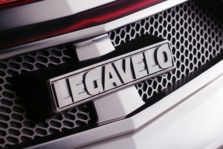 ホンダNSX＜ARTA MECHANICS LEGAVELO＞（リアエンブレム）