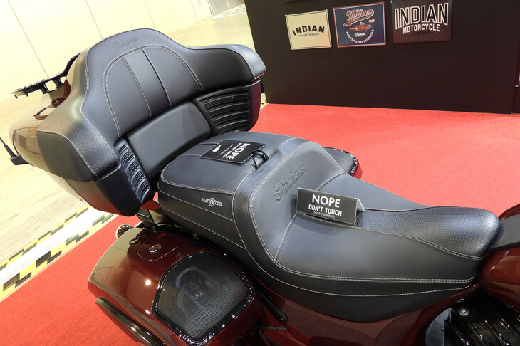 インディアン・ロードマスター ダークホース