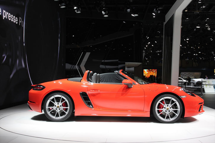 ポルシェ718ボクスターS