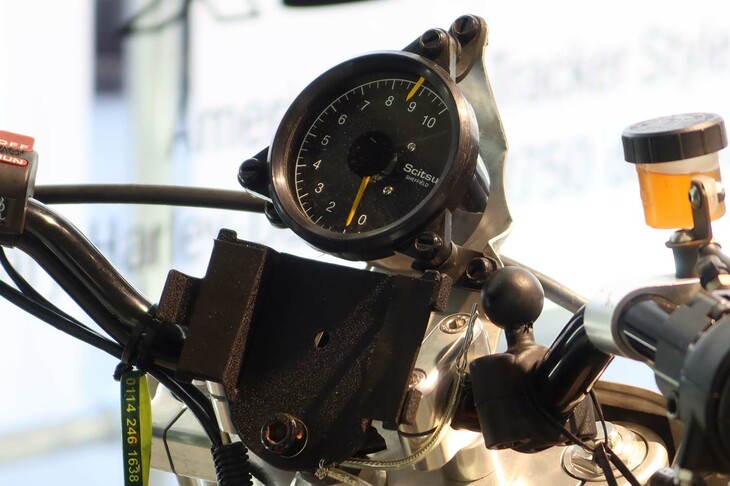 ハーレーダビッドソンXR750（タコメーター）