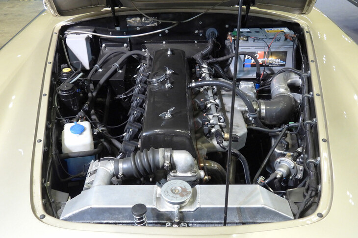 アルヴィス3リッター グラバー スーパー クーペ（コンティニュエーションモデル）