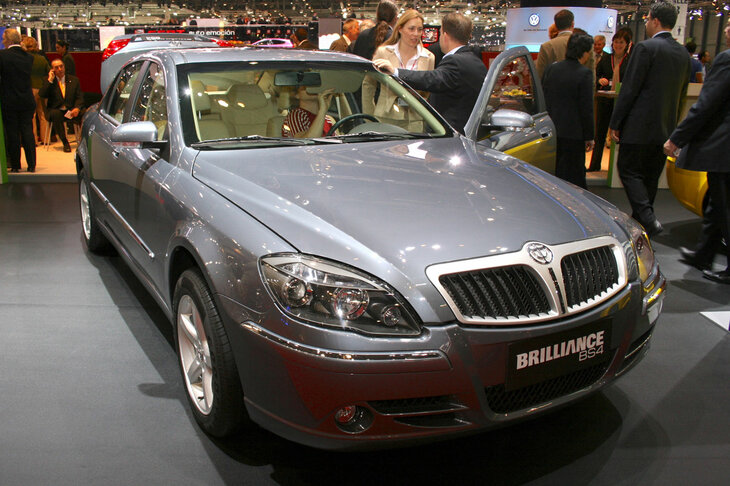 2007年3月、ジュネーブショーに現れた「ブリリアンスBS6」。
