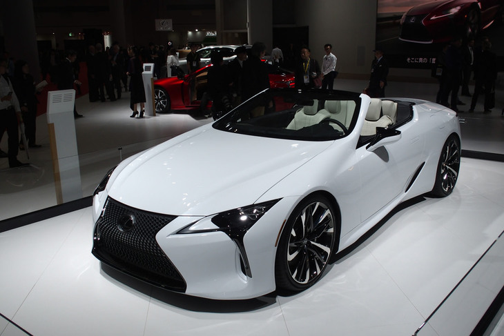 レクサスLCコンバーチブル