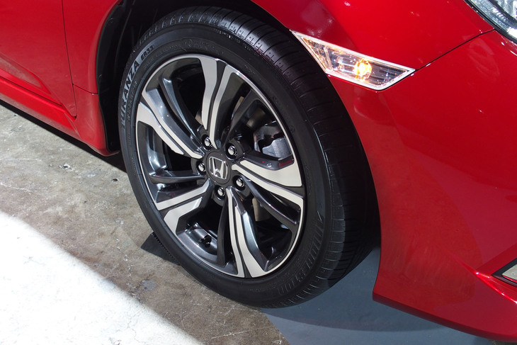 ホンダ・シビック セダン