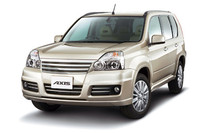 スペシャル「エクストレイル」、2台揃ってデビュー