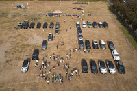 2023年は、1948年に「ランドローバー・シリーズI」がアムステルダムモーターショーで発表されてから75周年となる記念イヤー。今回のイベントでは「DEFENDER ＆ BREAKFAST」の参加車両で「75」のサインがつくられた。