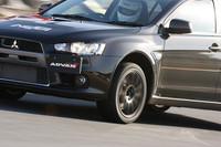 ヨコハマの最新スポーツタイヤ「アドバン・ネオバAD08」を試す