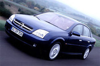 新型「オペル ベクトラ」2002年3月デビュー