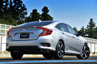 「シビック ハッチバック」はイギリスのスウィンドン工場で生産され、日本に輸入されるが、「シビック セダン」は埼玉製作所で製造される。