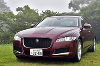 試乗車のボディーカラーは「オデッセイレッド」（メタリックカラー）。9万3000円のオプション。