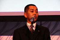 （株）タイトーの小島理一本部長の挨拶より「BATTLE GEAR3」にかける意気込みが感じられた