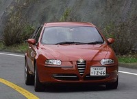 アルファロメオ147 2.0ツインスパーク セレスピード 5ドア（5MT ATモード付き）【ブリーフテスト】の画像