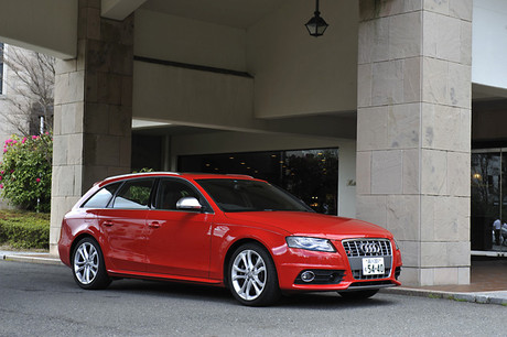 �A�E�f�BS4�A�o���g�i4WD/7AT�j�c�c855.0���~A4�̃��f���`�F���W���x��邱��1�N�B�n�C�p�t�H�[�}���X�O...