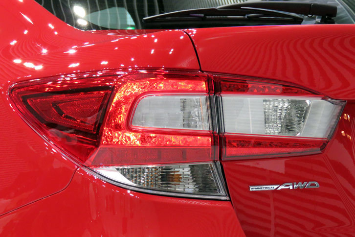スバル・インプレッサG4（リアコンビランプ）