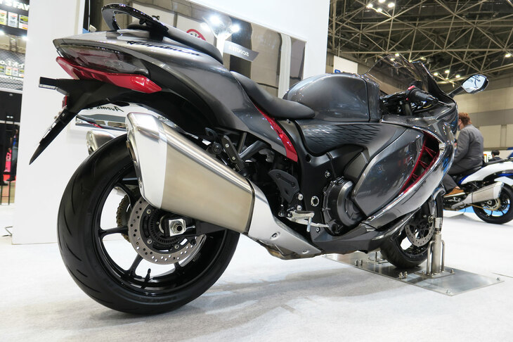 スズキ・ハヤブサ