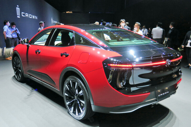 トヨタ・クラウン クロスオーバー（エクステリア）