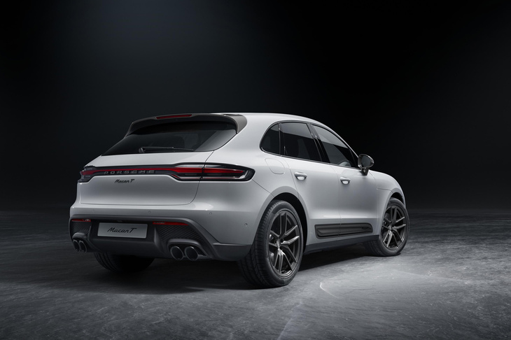 「マカン」と「マカンS」の間に位置づけられる新グレード「マカンT」。外板色は13種類のソリッドカラー、メタリックカラー、およびスペシャルカラーのなかから選択することができる。