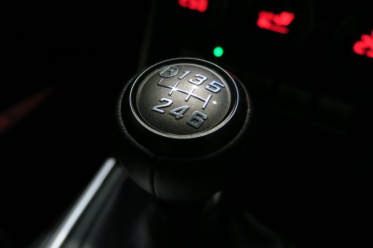 トヨタGR 86（シフトノブ）