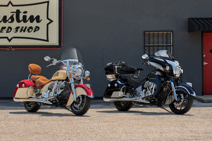 「インディアン・ロードマスター エリート」（写真右）と「スプリングフィールド スペシャルエディション」（同左）。