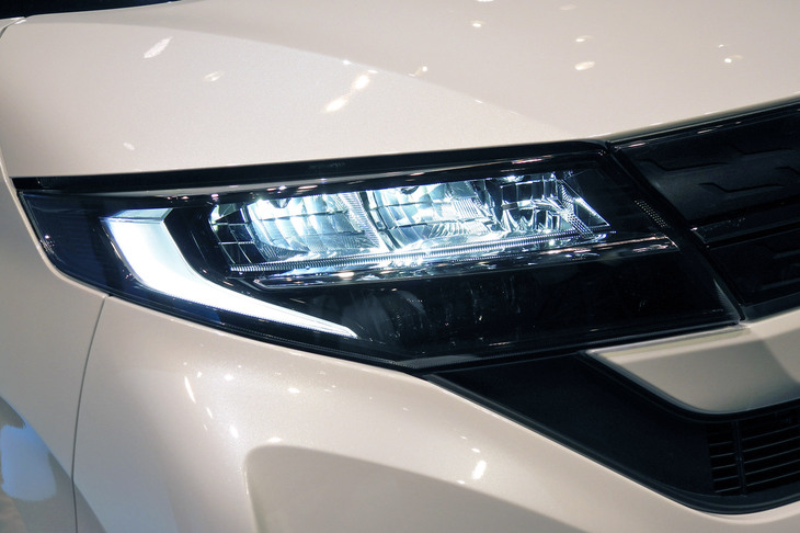 ダイハツ・ムーヴRS（ヘッドランプ）