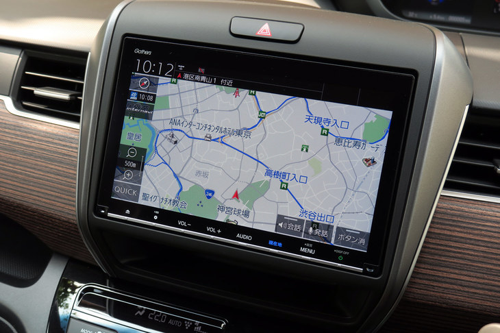 ホンダ・フリード ハイブリッド クロスター（4WD）（カーナビゲーションシステム）