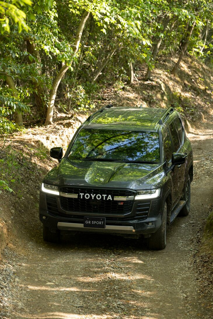 トヨタ・ランドクルーザー“300”GRスポーツ