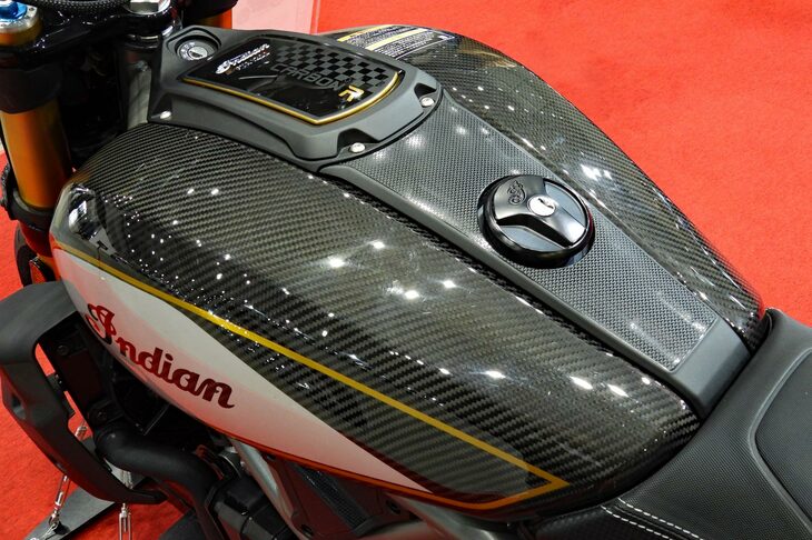 インディアンFTR Rカーボン