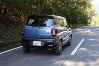 予防安全装備は衝突被害軽減ブレーキが最新の「デュアルセンサーブレーキサポートII」に進化。アダプティブクルーズコントロールや車線維持支援機能などが全車標準装備となった。