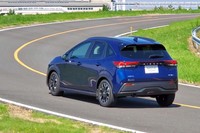 「日産ノートAUTECHクロスオーバー」発売　SUVライクな「日産ノート」の派生モデルの画像