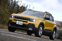 ジープ・アベンジャー アルティテュード