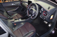 インテリアの様子。写真は「CLA250シュポルト 4MATIC シューティングブレーク」のもの。