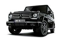「メルセデス・ベンツG550」
    