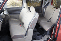 写真をクリックするとシートアレンジが見られます。