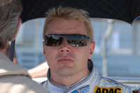 元F1チャンピオンのミカ・ハッキネンは、メルセデスを駆る