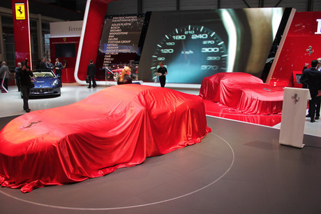 2012�N3��6���ɖ����J�����W���l�[�u�V���[�B�t�F���[���̃u�[�X���ʐ^�ŏЉ��B