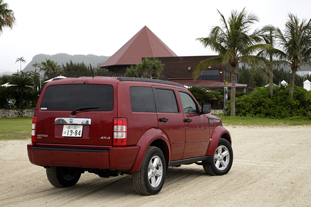 ダッジ・ナイトロSXT（4WD/4AT）【試乗記】 押し出し一番 - webCG
