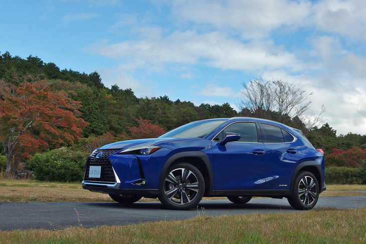 レクサスUX250h“バージョンL”