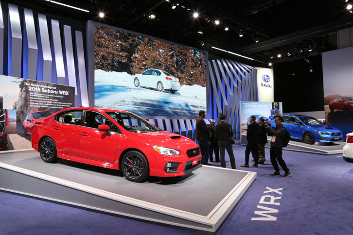 スバルブースの様子。