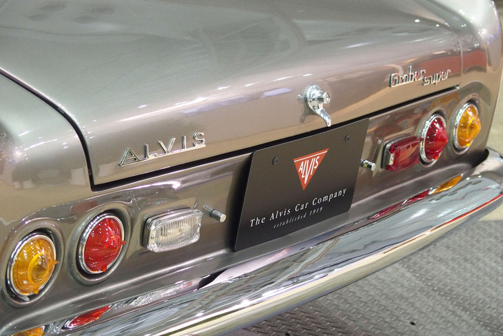アルヴィス3リッター グラバー スーパーカブリオレ（コンティニュエーションモデル）