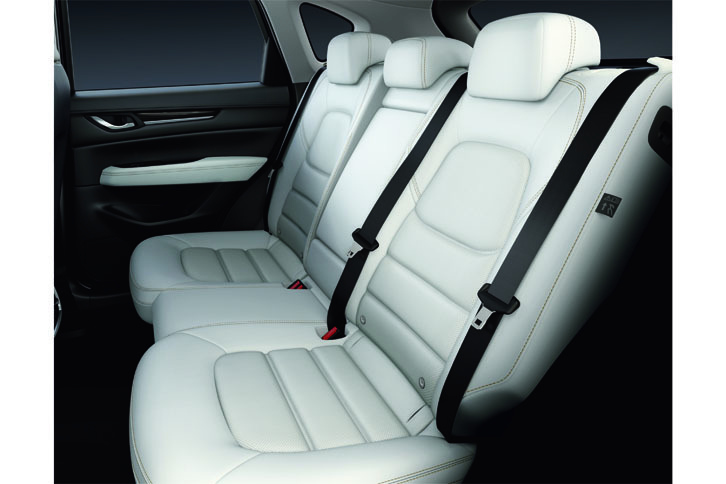 「マツダCX-5」のシート。