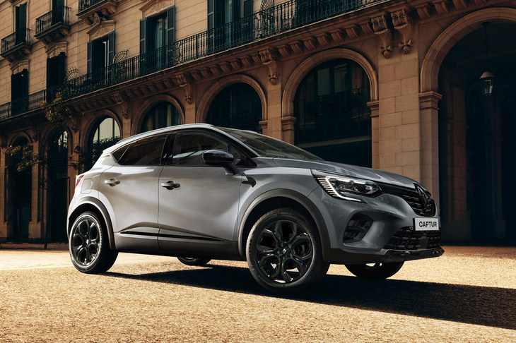 ルノー・キャプチャー ブラックスタイル