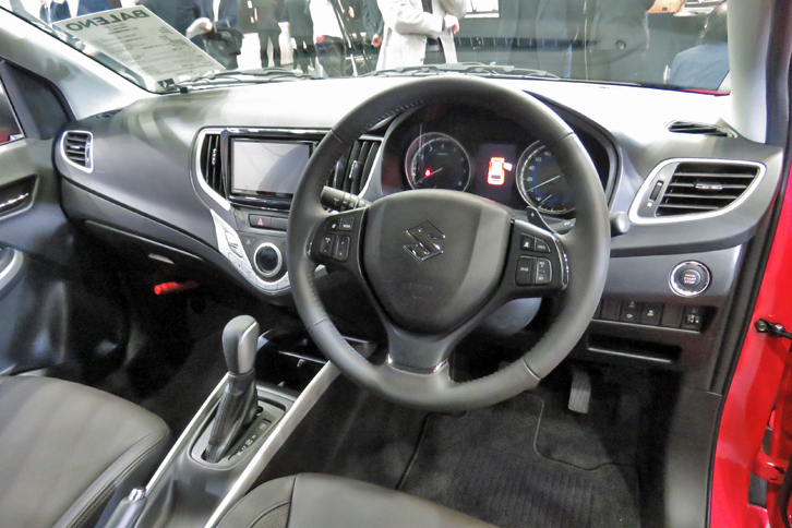 インテリアは、広がりを感じる上質な空間を表現したという。