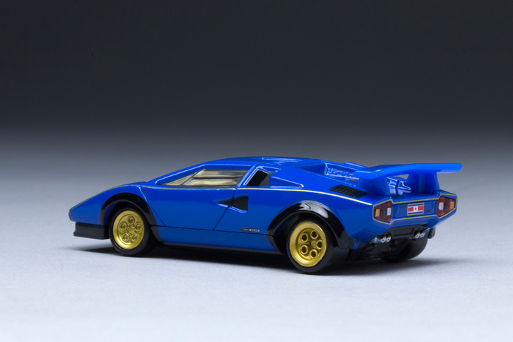 「カウンタック」のなかでも、「LP500S“ウルフ・カウンタック”」は、実業家ウォルター・ウルフのために製作されたスペシャルモデルである。（写真＝郡大二郎）